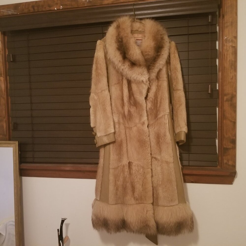 Real Mink + Coyote + Leather Fur Coat